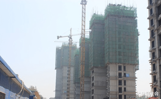 印度3天建15層樓，自稱基建速度全球第一，1個月後被人笑掉大牙-圖1