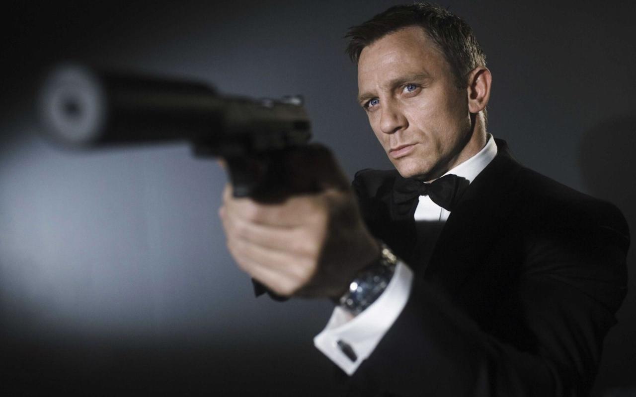 007電影最美“邦女郎”：美而不妖，卻蛇蠍心腸，差點玩死007-圖1