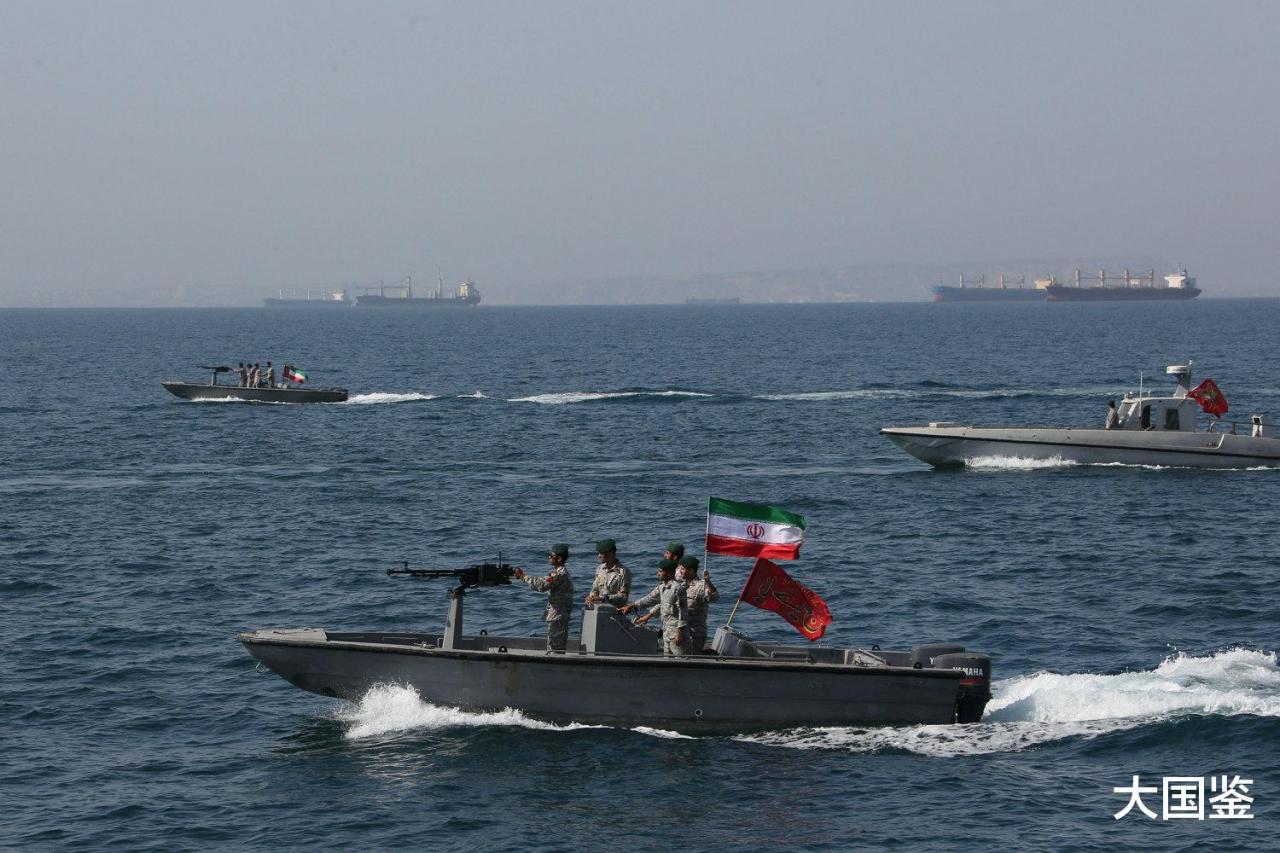 伊朗否認4艘油輪被扣，大批戰艦出海報復美國，美：這才是開始-圖1