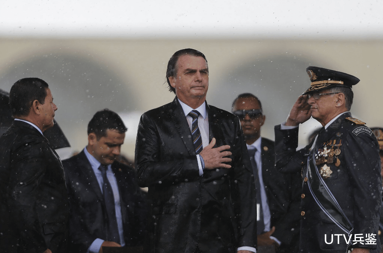 巴西總統傢人染新冠去世，一場罵戰，遭親人連續曝光內幕-圖1