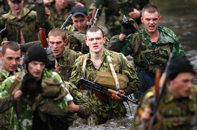 北約大批軍隊在邊境集結，白俄拉響一級戰備，申請俄方軍事保護-圖1
