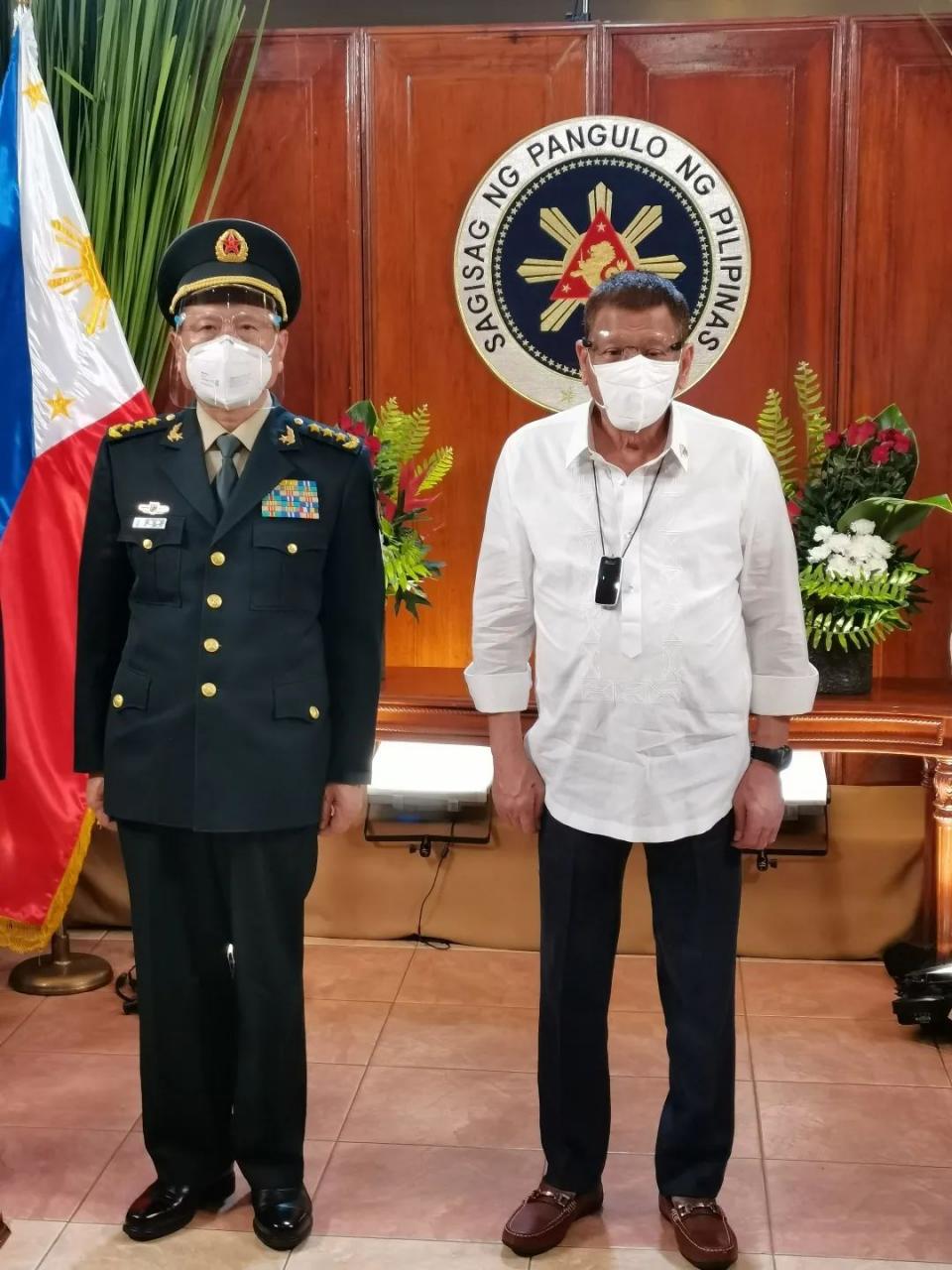 菲律賓總統杜特爾特會見魏鳳和-圖1