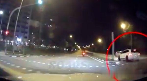 涉毒司機開車逆行逃竄，新加坡警車狂飆 14 公裡將其逮捕-圖1