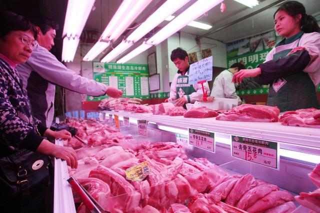 9月20日豬價“跌慘”，華北東北是“重點”，豬價要跌回15一斤？-圖1