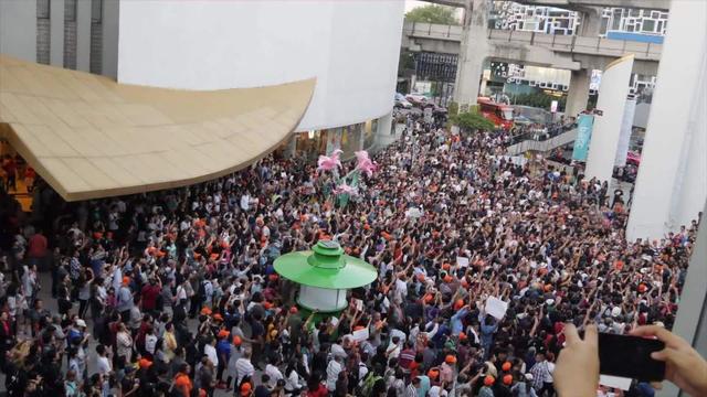 第二個白俄？泰國爆發大規模抗議，美大使與抗議組織者會面曝光-圖1