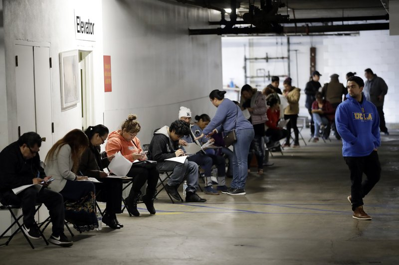 美國上周又有84萬人申領失業救濟金 申領總人數超2550萬-圖1