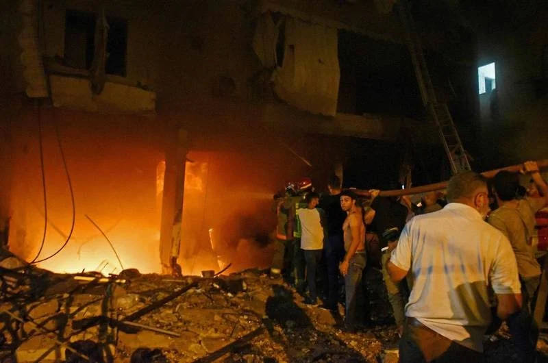 黎巴嫩首都貝魯特南郊發生儲油罐爆炸 政府采取措施防止事故再發-圖1