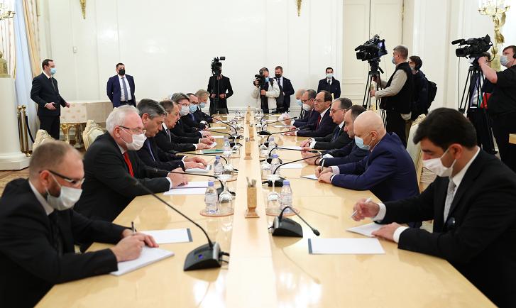 俄羅斯外長與亞美尼亞外長在莫斯科舉行會談-圖1