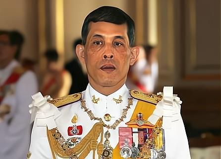 從吉祥物到大權在握：泰國前任國王的崛起之路-圖1