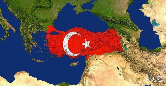 “戰略高手”土耳其：同時打三場戰爭，“順便擺平”兩個超級大國-圖1