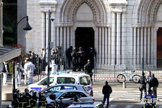 法國及駐外總領館相繼遭恐怖襲擊 致3死多人受傷-圖1