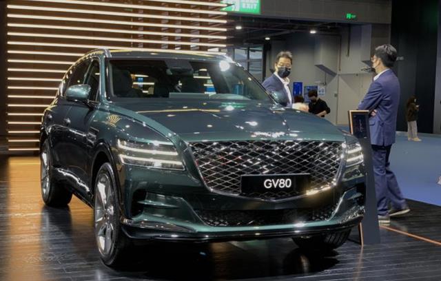 2020進博會：捷尼賽思GV80在華首發定位中大型SUV-圖1