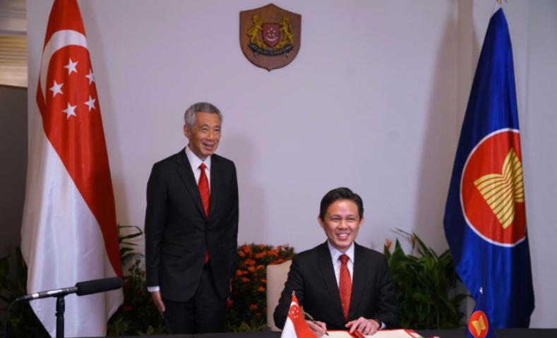 新加坡總理李顯龍: 簽署RCEP是促進世界經濟邁出的重要一步-圖1