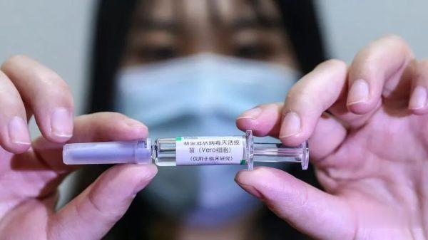 菲媒體吐槽政府下手太慢：再磨蹭就搶不到第一批中國疫苗瞭-圖1