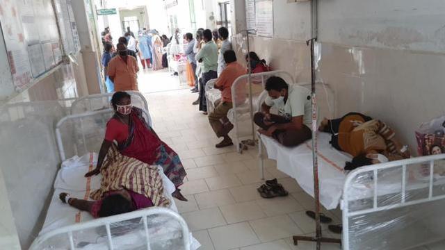 印度“怪病”患者已超800，民眾陷入恐慌，官員：無傳染性-圖1