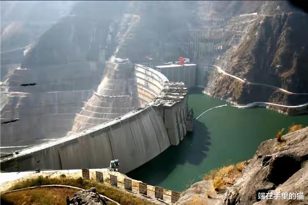 中國在自己境內河流上造大壩，美國正式警告：不許造！-圖1