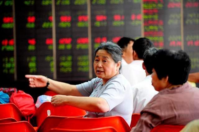 中國股市：壞消息! 大媽要在股市梭哈瞭-圖1