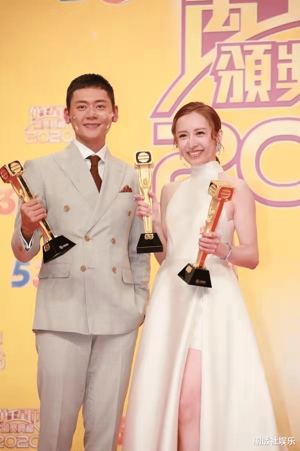 再曝料，香港網紅曝TVB三位最會“撩”女星，招數瞭得可寫成攻略-圖1