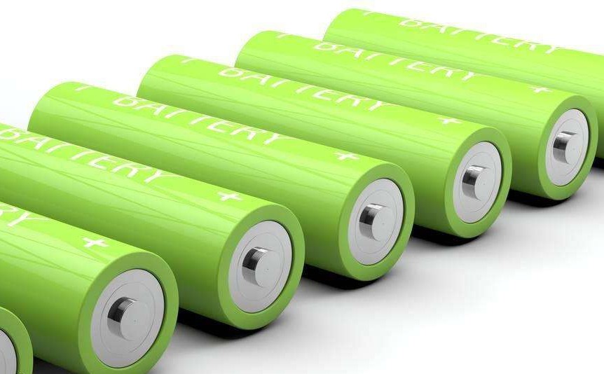 全球鋰電池份額，2010年中國僅占17%，2020年逆襲成全球第一-圖1