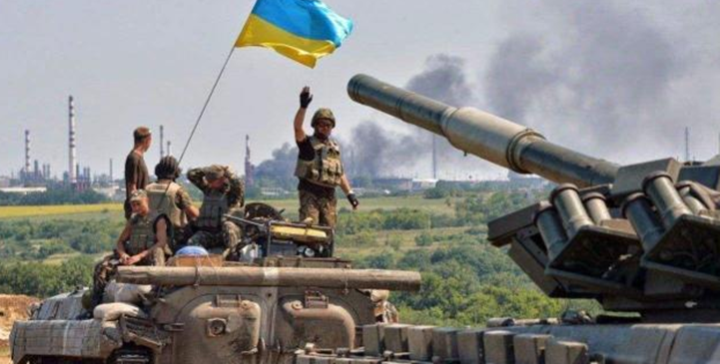 烏克蘭必須分裂！俄法德三國強強對話，澤連斯基又被耍瞭-圖1