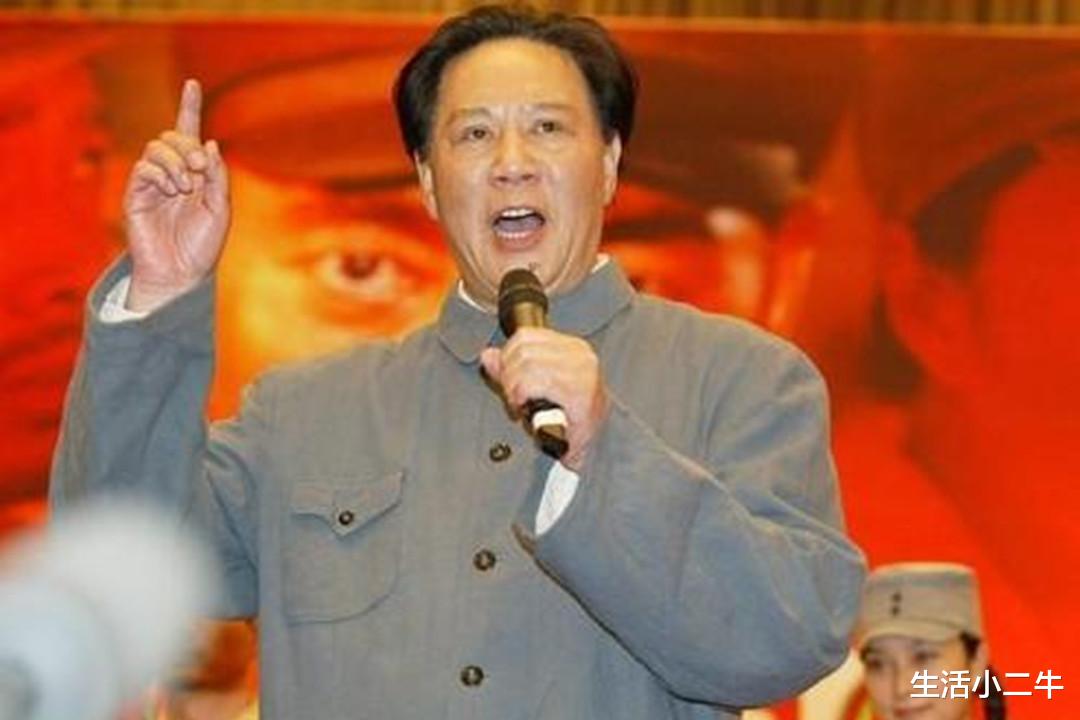 同樣出演毛澤東主席，古月與唐國強兩位飾演者，到底有什麼差距呢？-圖1