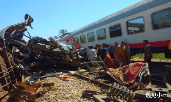 列車相撞32人死亡、165人受傷，多名涉案人員吸毒-圖1