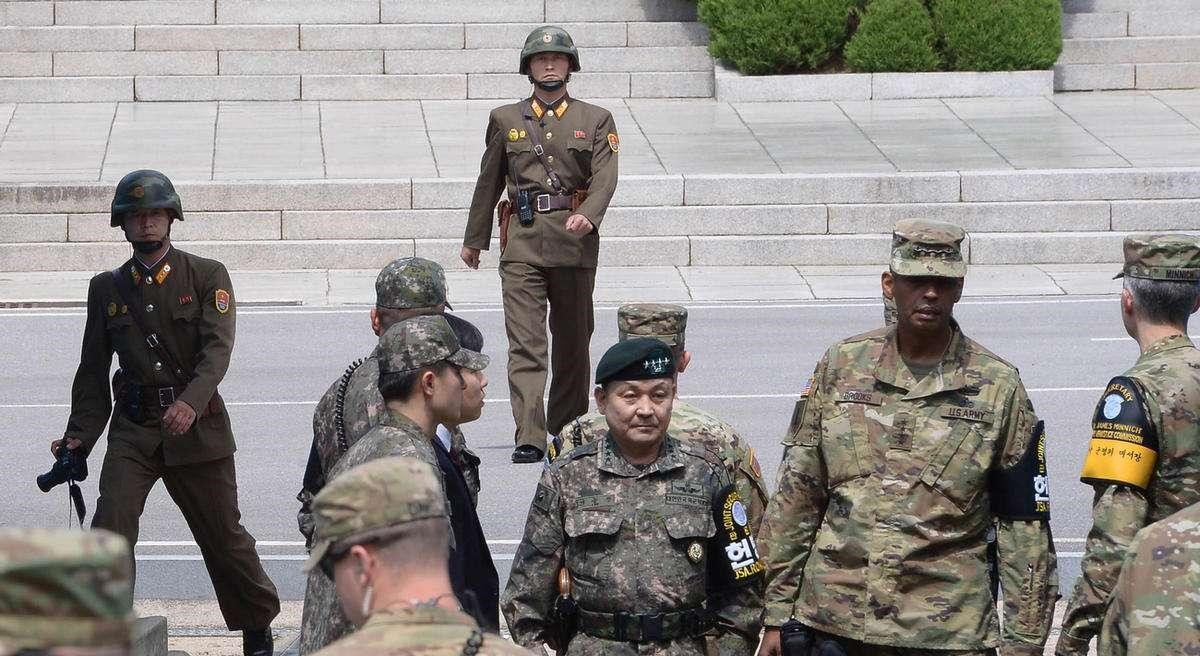若無外力幹擾，朝鮮打得過韓國嗎？其實看邊境上的士兵對比就懂瞭-圖1