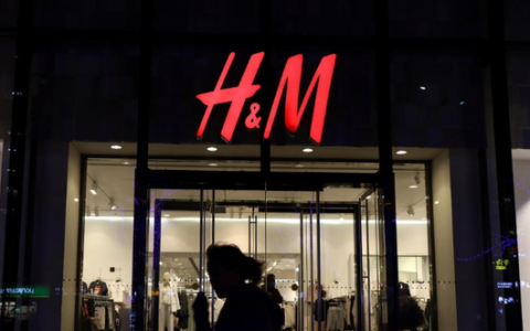 越南也來“湊熱鬧”？稱H&M向我國“低首叩頭”，喊話讓其立即滾