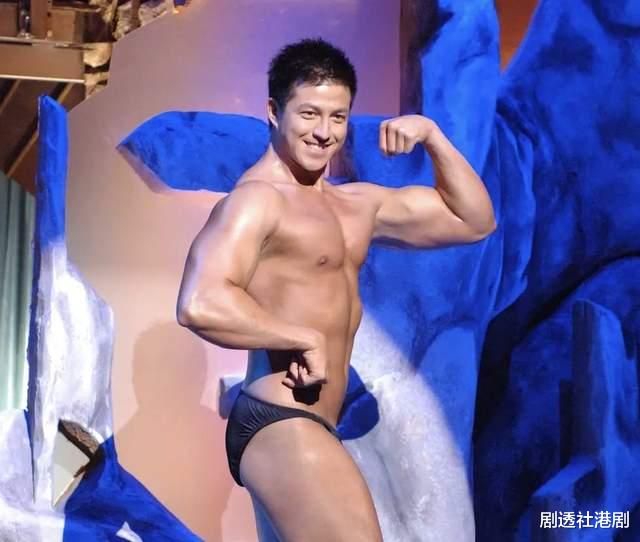 54歲TVB肌肉猛男患病身材縮水，拍戲僅幾千元工資，做健身教練養傢糊口-圖1