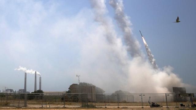 沖突升級！以色列遭1000多枚火箭彈襲擊，白宮表明態度：盡快停火-圖1