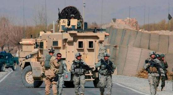 不許“收留美軍”！塔利班警告阿富汗周邊國傢，全世界看向中國-圖1