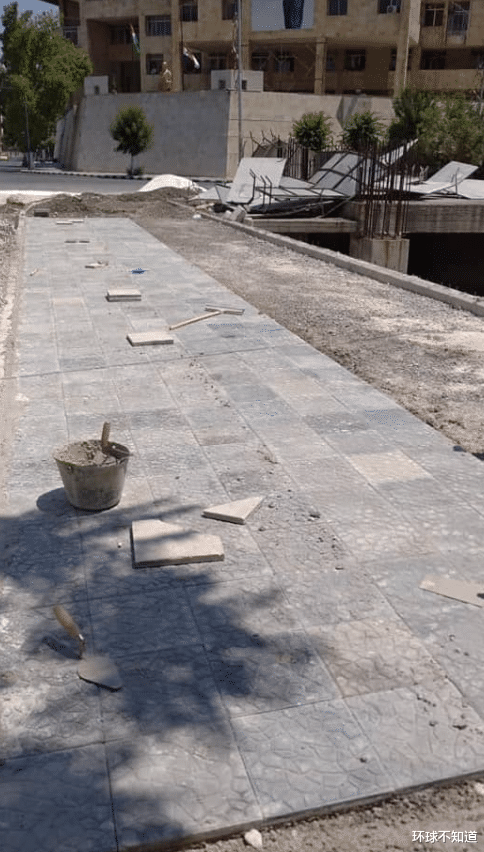 敘利亞大城市阿勒頗鋪地磚，鋪瀝青，基建全面走起-圖1