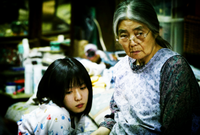 揭秘日本“啃老族”真實生活：不工作不社交，有的宅傢38年之久-圖1