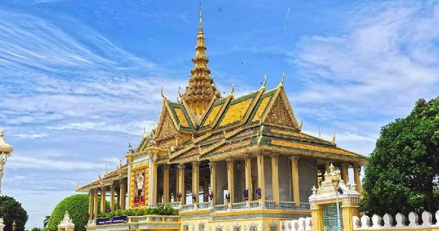 柬埔寨有多混亂？“黃賭毒”泛濫成災，白人的天堂，當地人的噩夢-圖1
