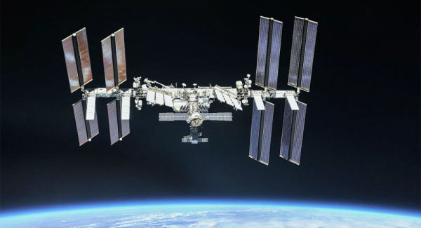 國際空間站發生意外，俄稱被迫啟用星體傳感器，這一刻令美方震動-圖1