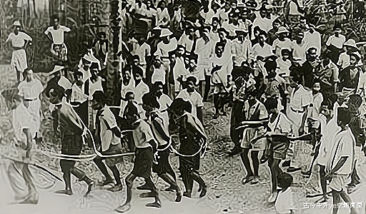 印尼對華人的兩次大屠戮，蘇哈托是罪魁禍首，難以忘記的悲慘歷史-圖1