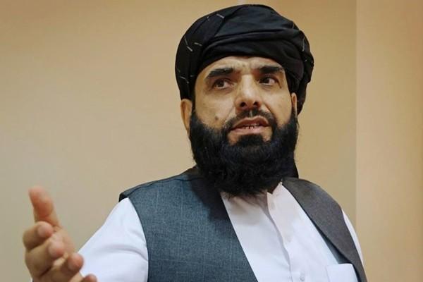 塔利班發言人接受日媒專訪：阿富汗女性除需戴頭巾外均與別國相同-圖1