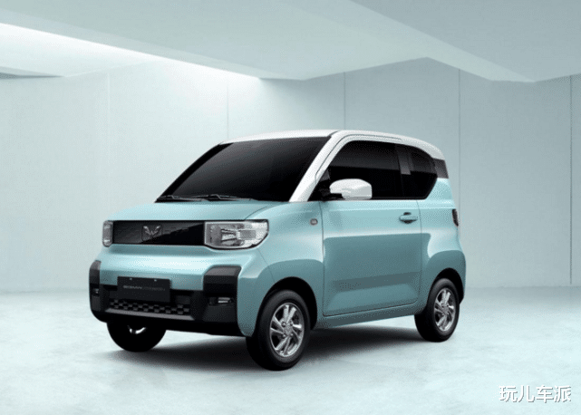 五菱又推出一款親民電動車，續航305km，售價或2萬起-圖1