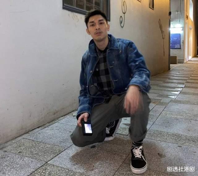 又走一個！38歲帥氣型男宣佈離巢TVB，與網紅空姐女友好事將近-圖1