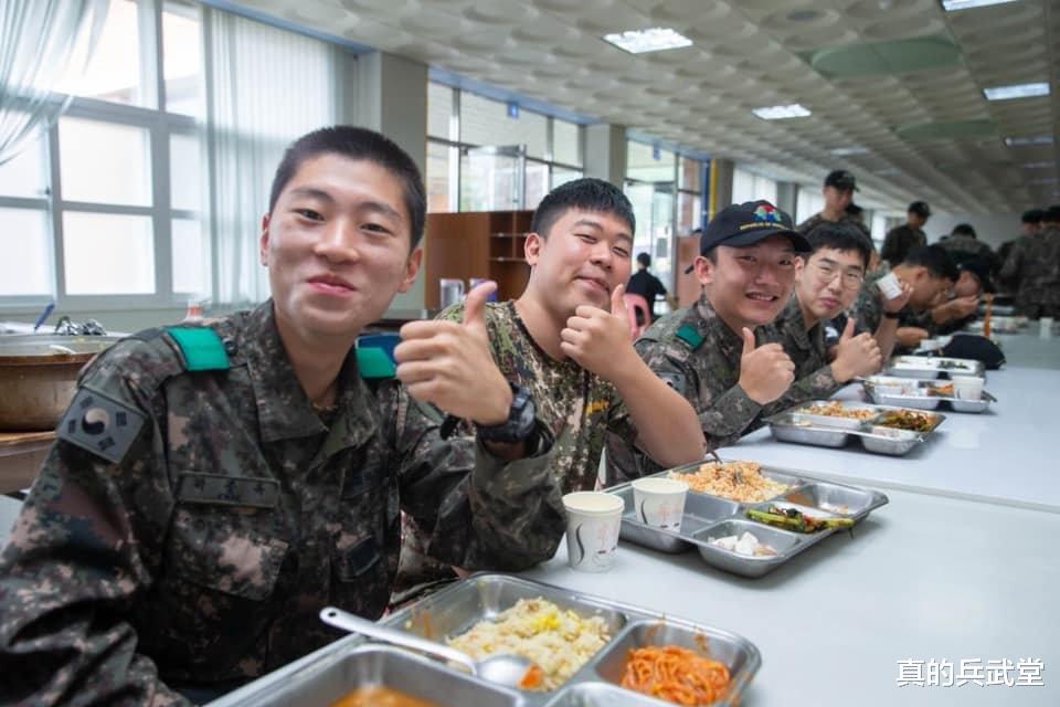 韓國士兵夥食不如監獄餐？以泡菜為主缺乏肉類，士兵瘦弱缺乏戰力-圖1