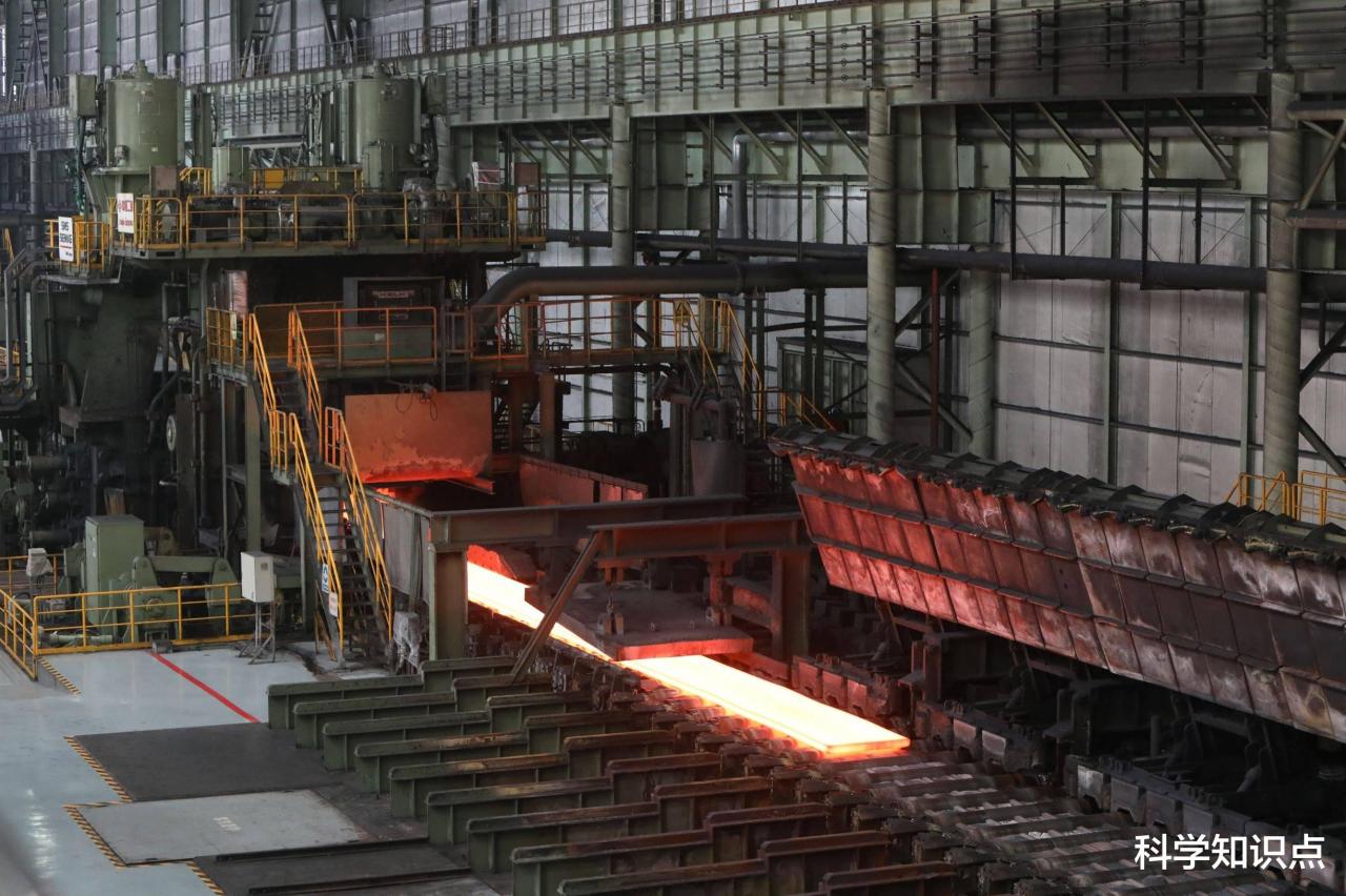 美國陷入“鋼鐵荒”，鋼鐵價格暴漲215%，中國卻成最大贏傢-圖1